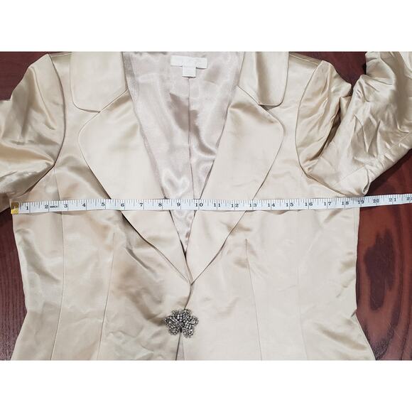 Ann Taylor Gold Silk Long Sleeved Blazer Suit Jacket & Knee High Skirt Set - Picture 7 of 11